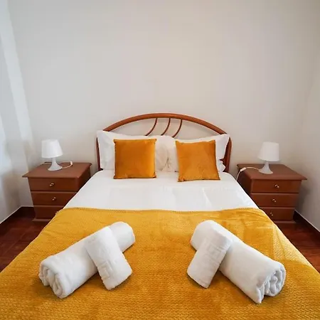 Casa Do Largo * ナザレ