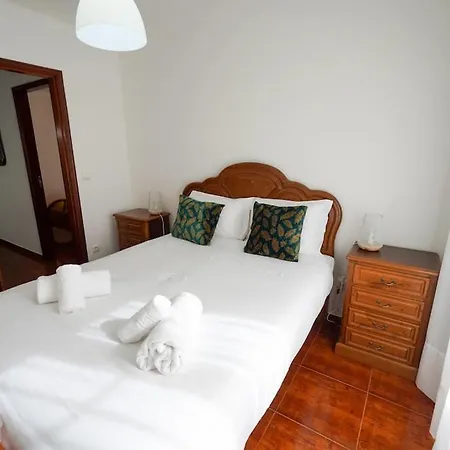 Casa Do Largo Tatil Evi Nazaré